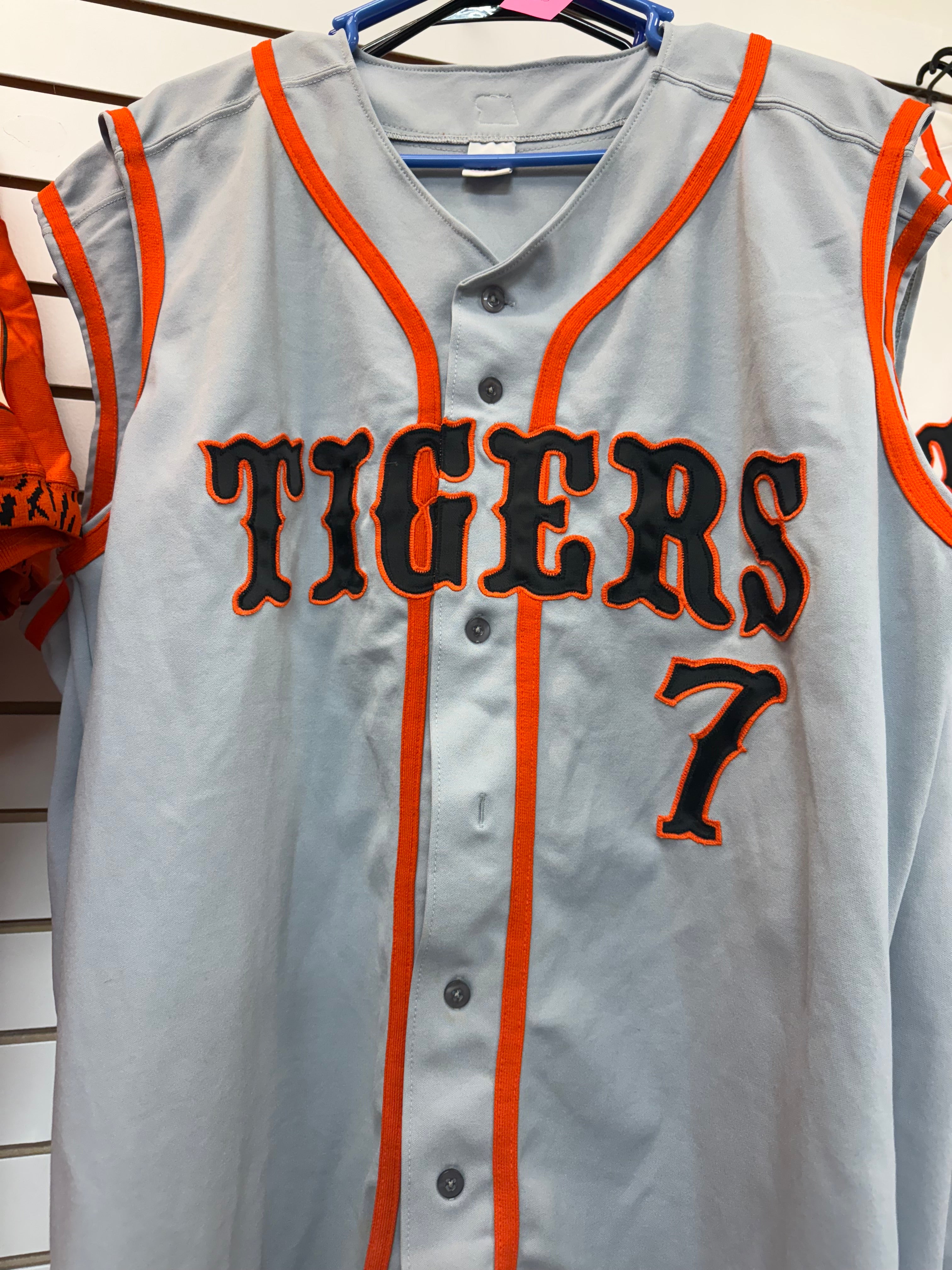 TIGERS JERSEY 7